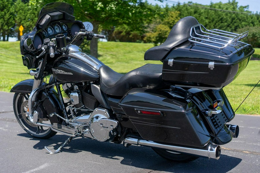 2016 Harley-Davidson® FLHXS - Street Glide® Special