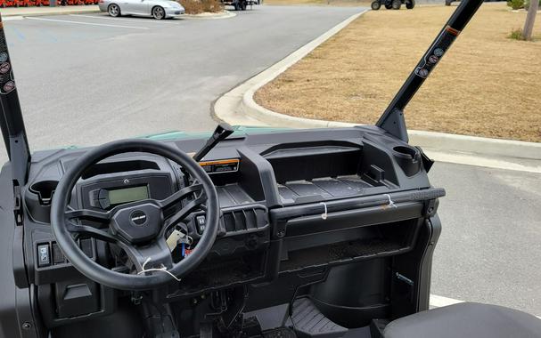 2025 Can-Am Defender MAX DPS HD7