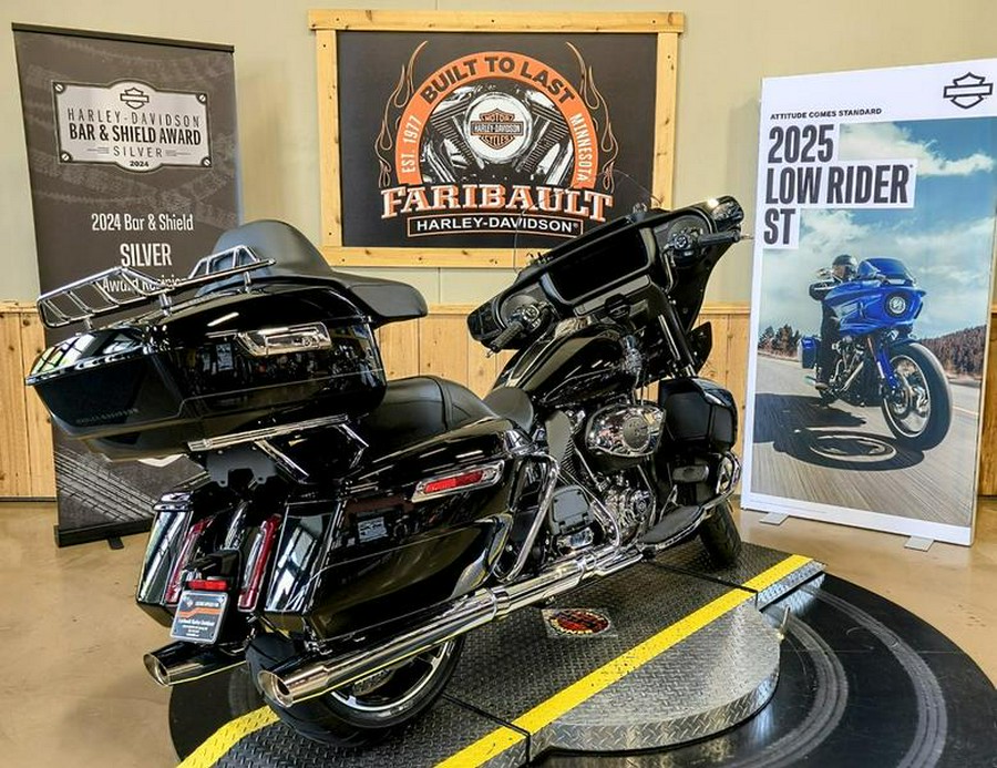 2025 Harley-Davidson® FLHXU - Street Glide® Ultra