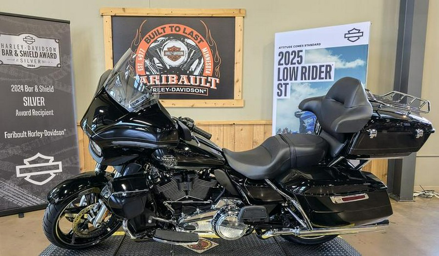 2025 Harley-Davidson® FLHXU - Street Glide® Ultra