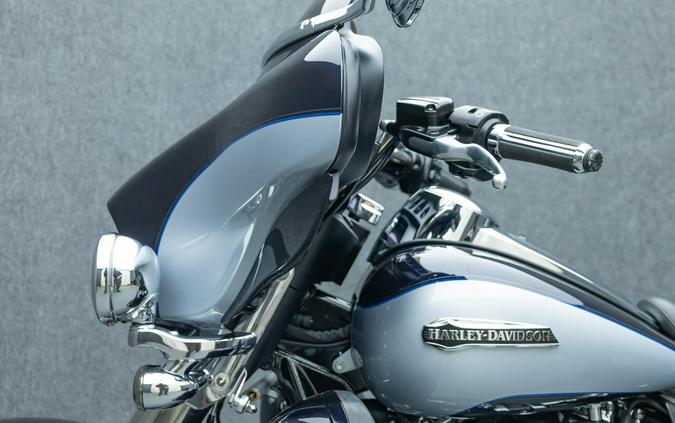 2019 HARLEY DAVIDSON FLHTCUTG TRI GLIDE ULTRA TRIKE W/ABS