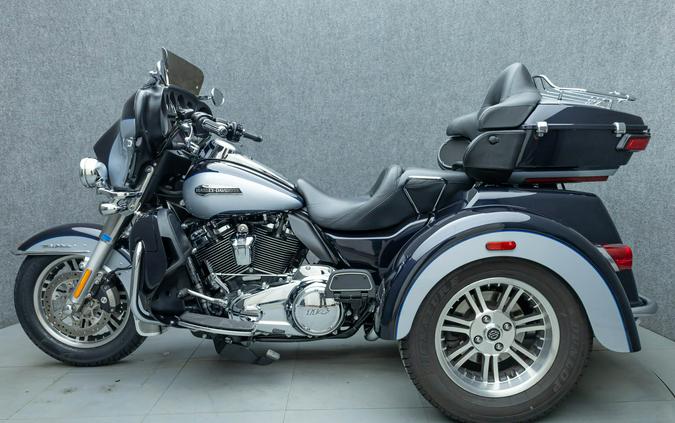 2019 HARLEY DAVIDSON FLHTCUTG TRI GLIDE ULTRA TRIKE W/ABS