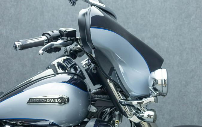 2019 HARLEY DAVIDSON FLHTCUTG TRI GLIDE ULTRA TRIKE W/ABS