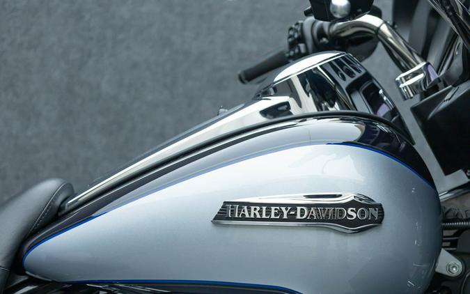2019 HARLEY DAVIDSON FLHTCUTG TRI GLIDE ULTRA TRIKE W/ABS