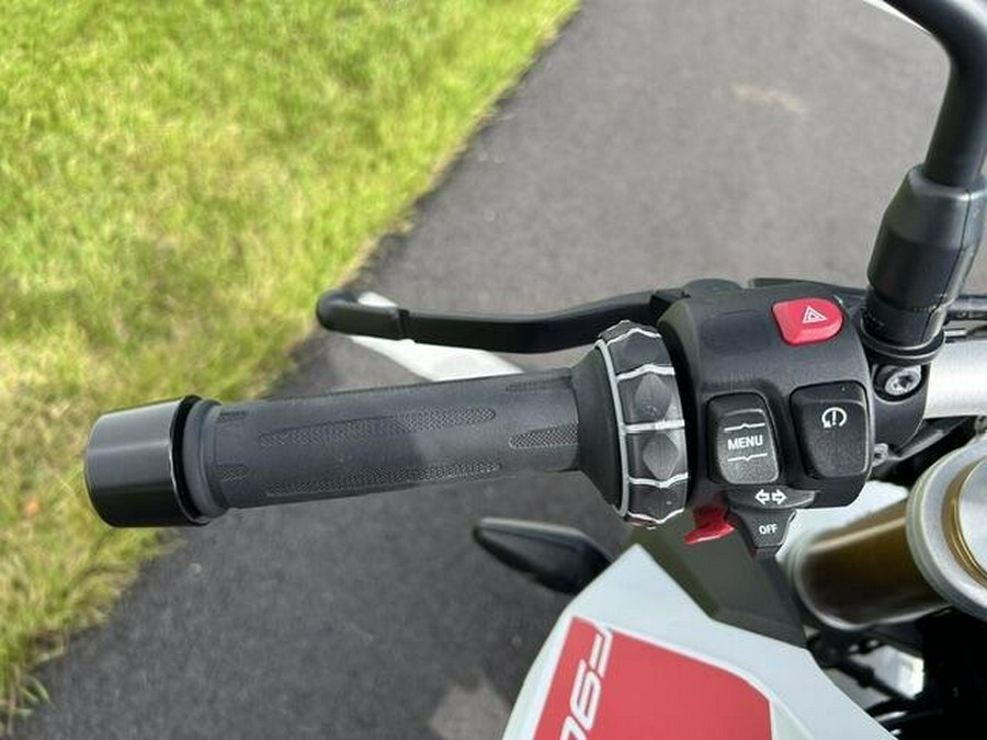 2024 BMW F 900 R