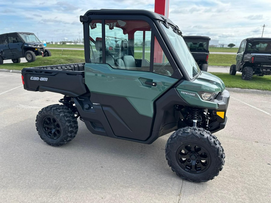 2026 Can-Am Defender DPS CAB HV HD9 CAN