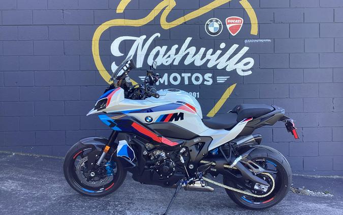 2027 BMW M 1000 XR