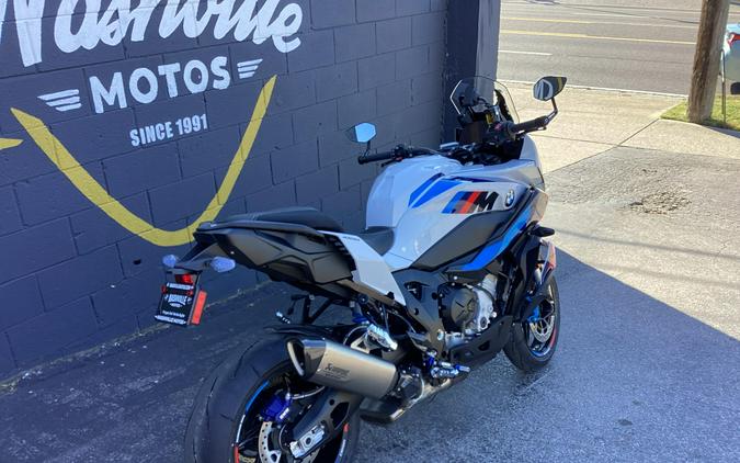 2027 BMW M 1000 XR