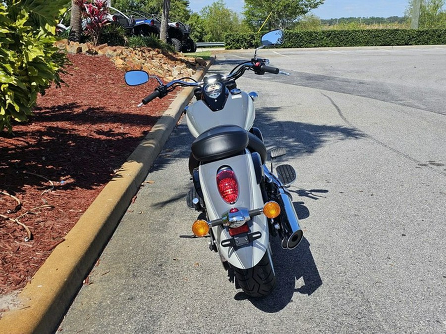 2024 Kawasaki Vulcan 900 Classic