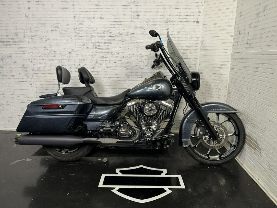 2015 Harley-Davidson Road King w/ Performance Exhaust and Custom Wheels!