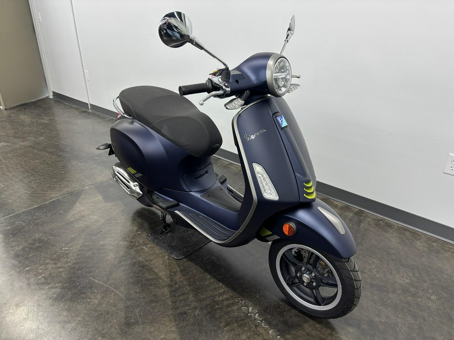 2025 Vespa Primavera 150 Tech