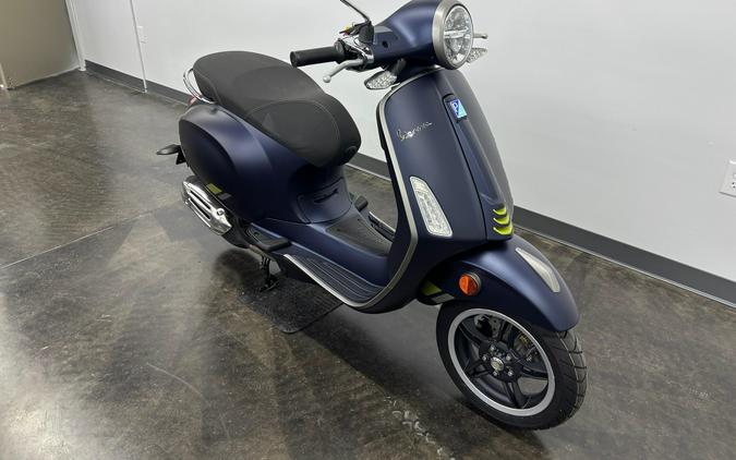 2025 Vespa Primavera 150 Tech