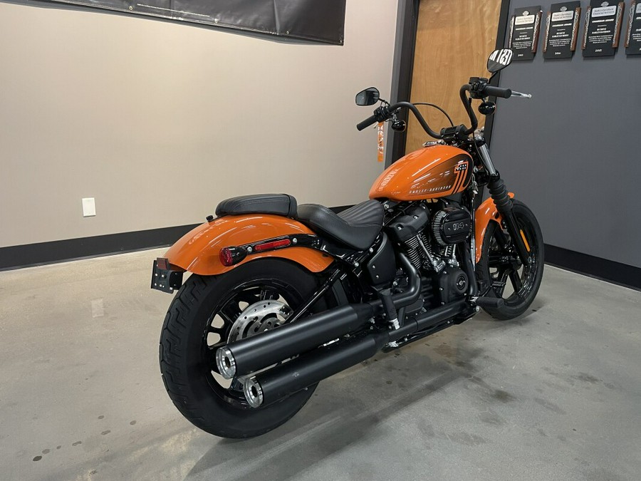2024 Harley-Davidson® Street Bob® 114 Baja Orange