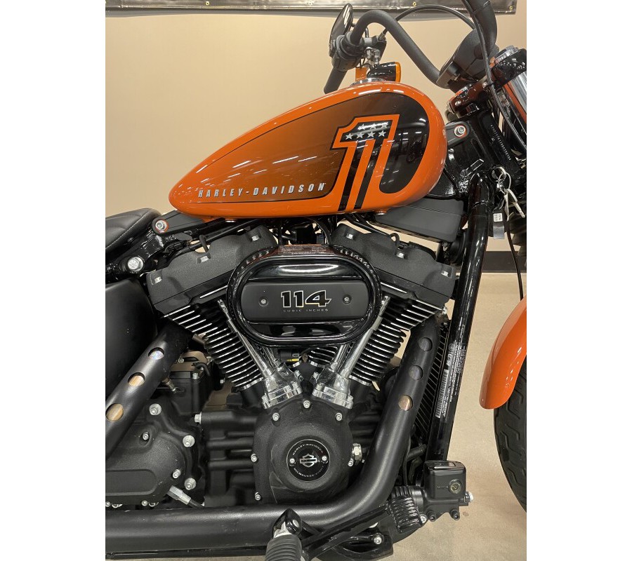 2024 Harley-Davidson® Street Bob® 114 Baja Orange