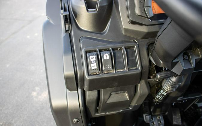 2026 CAN-AM DEFENDER MAX XT HD9