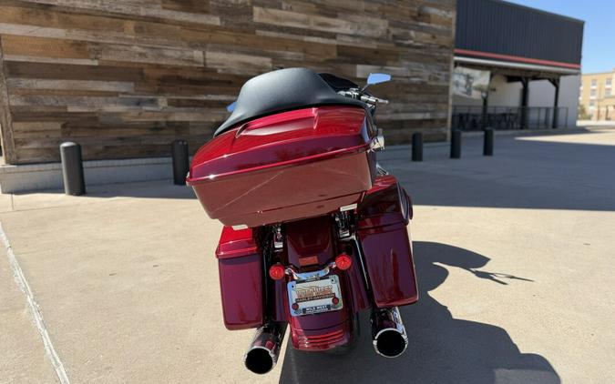 2017 Harley-Davidson® Road Glide® Special Velocity Red Sunglo