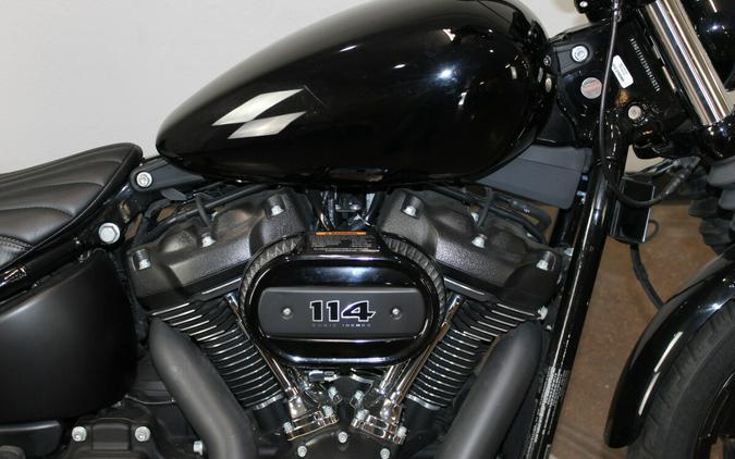 Harley-Davidson® Street Bob® 114 2023 Vivid Black