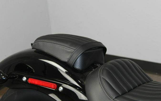 Harley-Davidson® Street Bob® 114 2023 Vivid Black