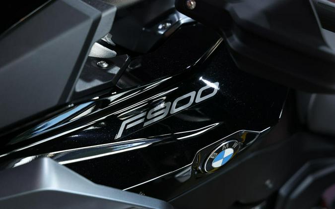 2023 BMW F 900 XR