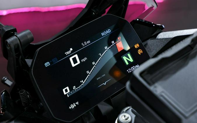 2023 BMW F 900 XR