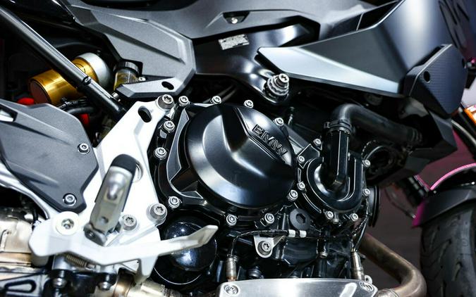 2023 BMW F 900 XR