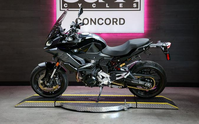 2023 BMW F 900 XR