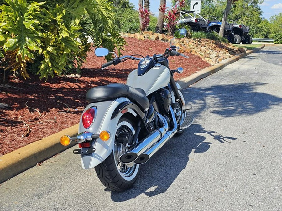 2024 Kawasaki Vulcan 900 Classic