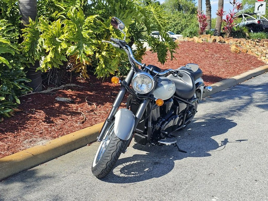 2024 Kawasaki Vulcan 900 Classic