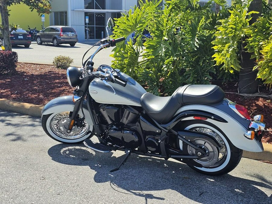 2024 Kawasaki Vulcan 900 Classic