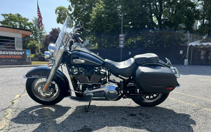 2022 Harley-Davidson Heritage Classic 114 Vivid Black