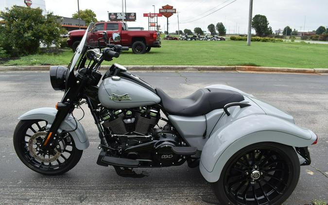 FLRT 2025 Freewheeler