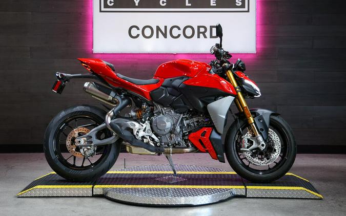 2026 Ducati Streetfighter V2 S