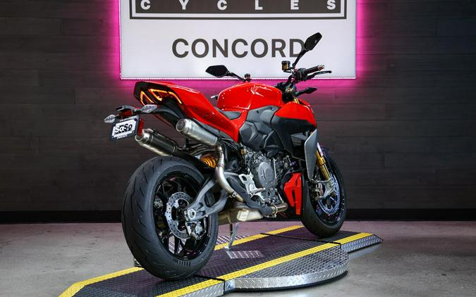 2026 Ducati Streetfighter V2 S