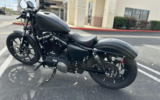 2018 Harley-Davidson® XL883N - Sportster® Iron 883™