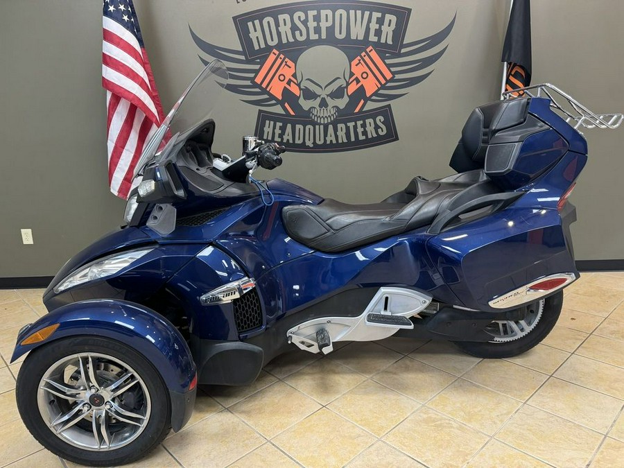 2010 Can-Am™ Spyder Roadster RT