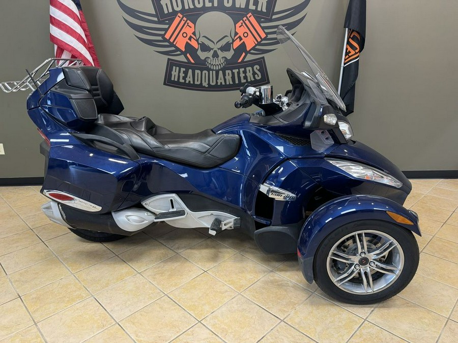 2010 Can-Am™ Spyder Roadster RT