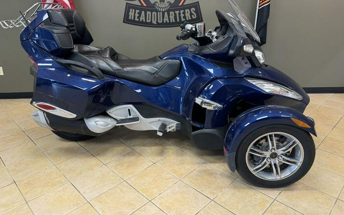 2010 Can-Am™ Spyder Roadster RT