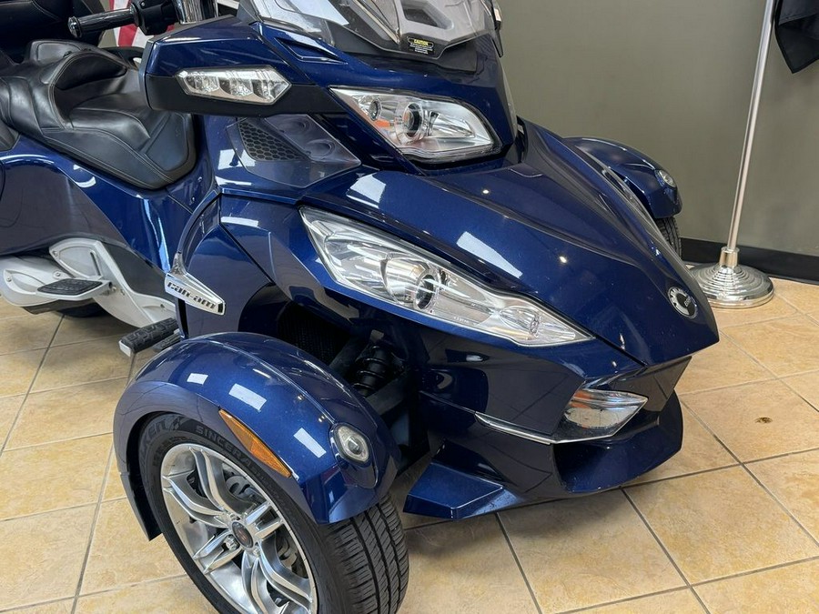 2010 Can-Am™ Spyder Roadster RT