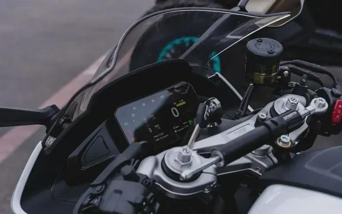 New 2025 CFMOTO 675SS