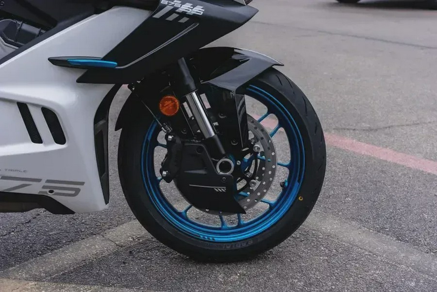 New 2025 CFMOTO 675SS