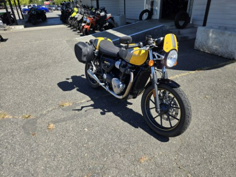 2017 Triumph Street Cup