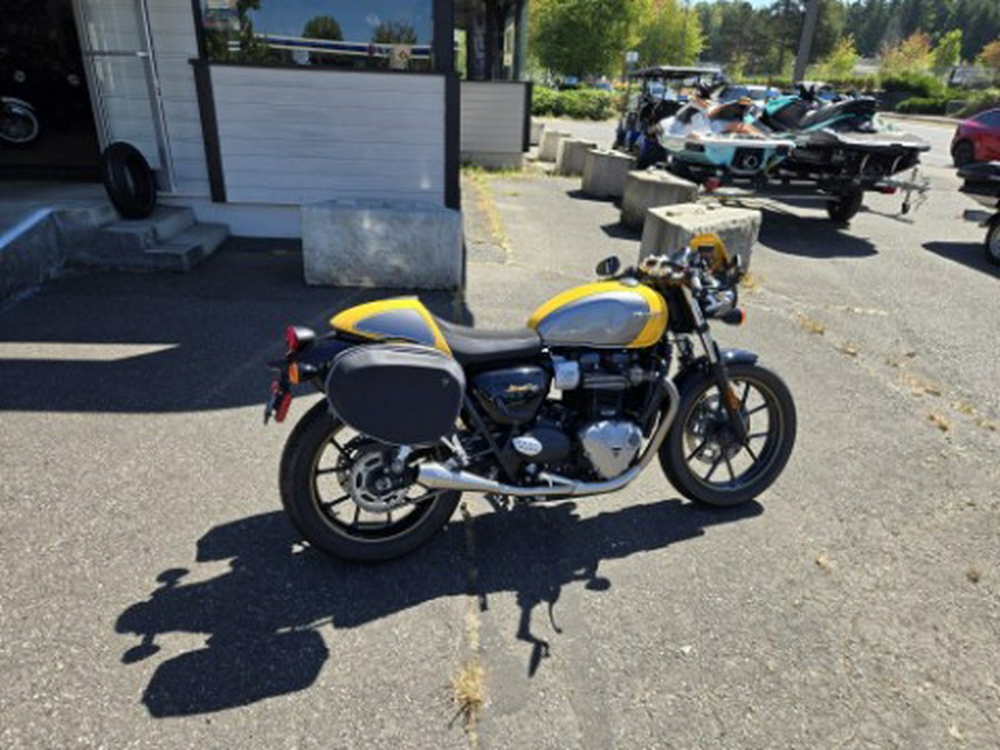 2017 Triumph Street Cup