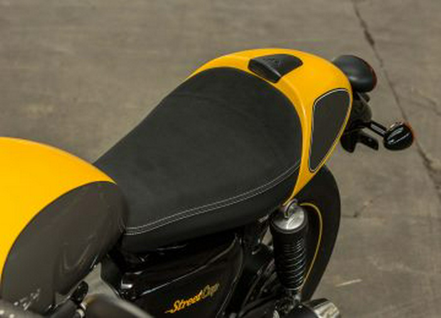 2017 Triumph Street Cup