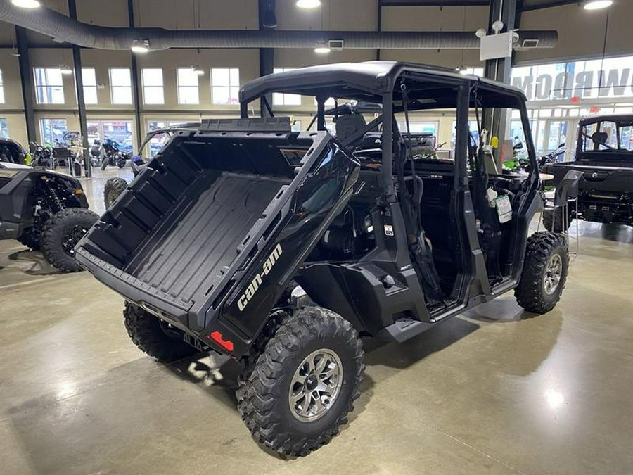 2024 Can-Am® Defender MAX Lone Star HD10