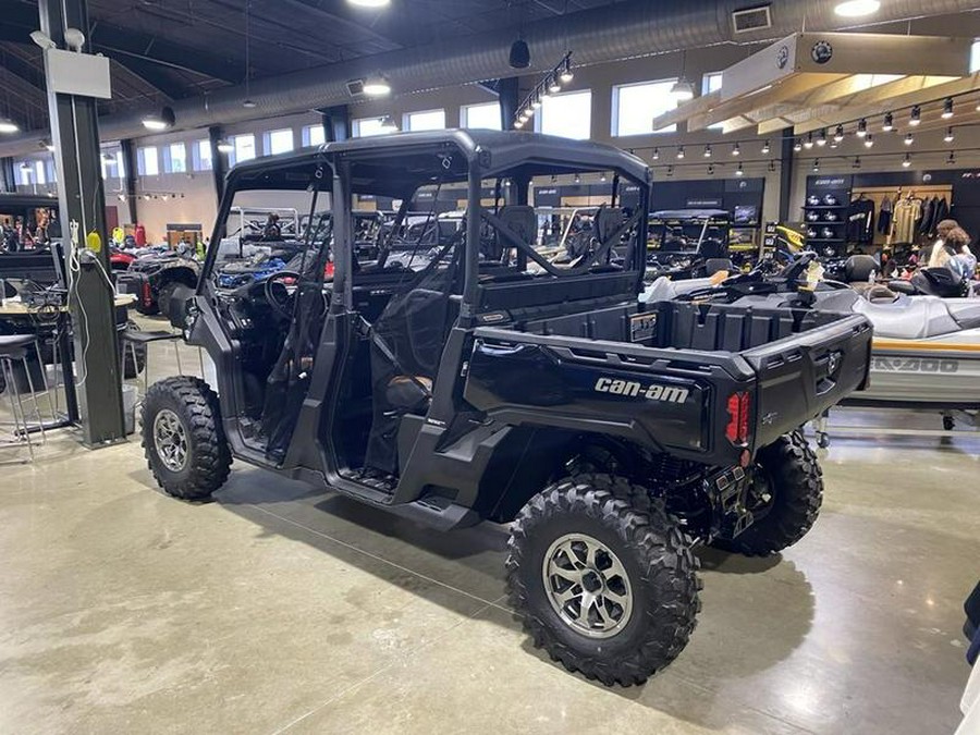 2024 Can-Am® Defender MAX Lone Star HD10