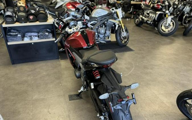2025 Triumph Daytona 660 Carnival Red/Sapphire Black