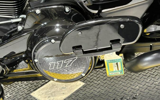 2026 Harley-Davidson® Street Glide Limited Olive Steel Metallic / Vivid Black Black Trim