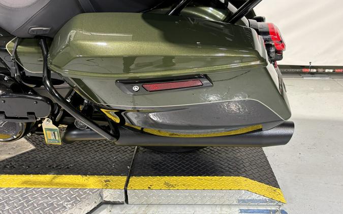 2026 Harley-Davidson® Street Glide Limited Olive Steel Metallic / Vivid Black Black Trim