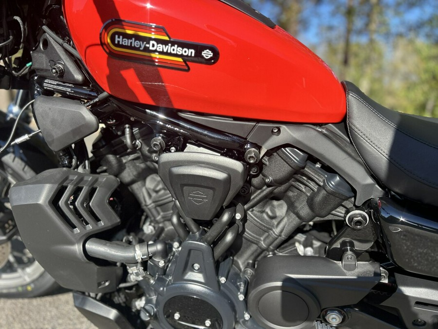 RH975S 2026 Nightster Special®