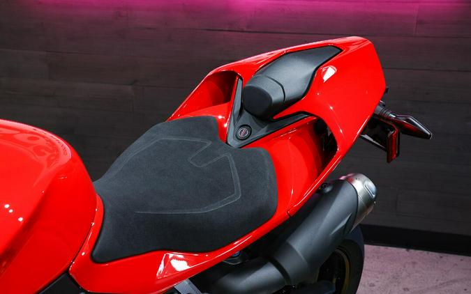 2027 Ducati Panigale V2 S 896